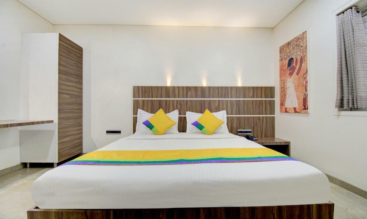 Hotel Treebo Lalaji'S Executive Aurangabad  Zewnętrze zdjęcie