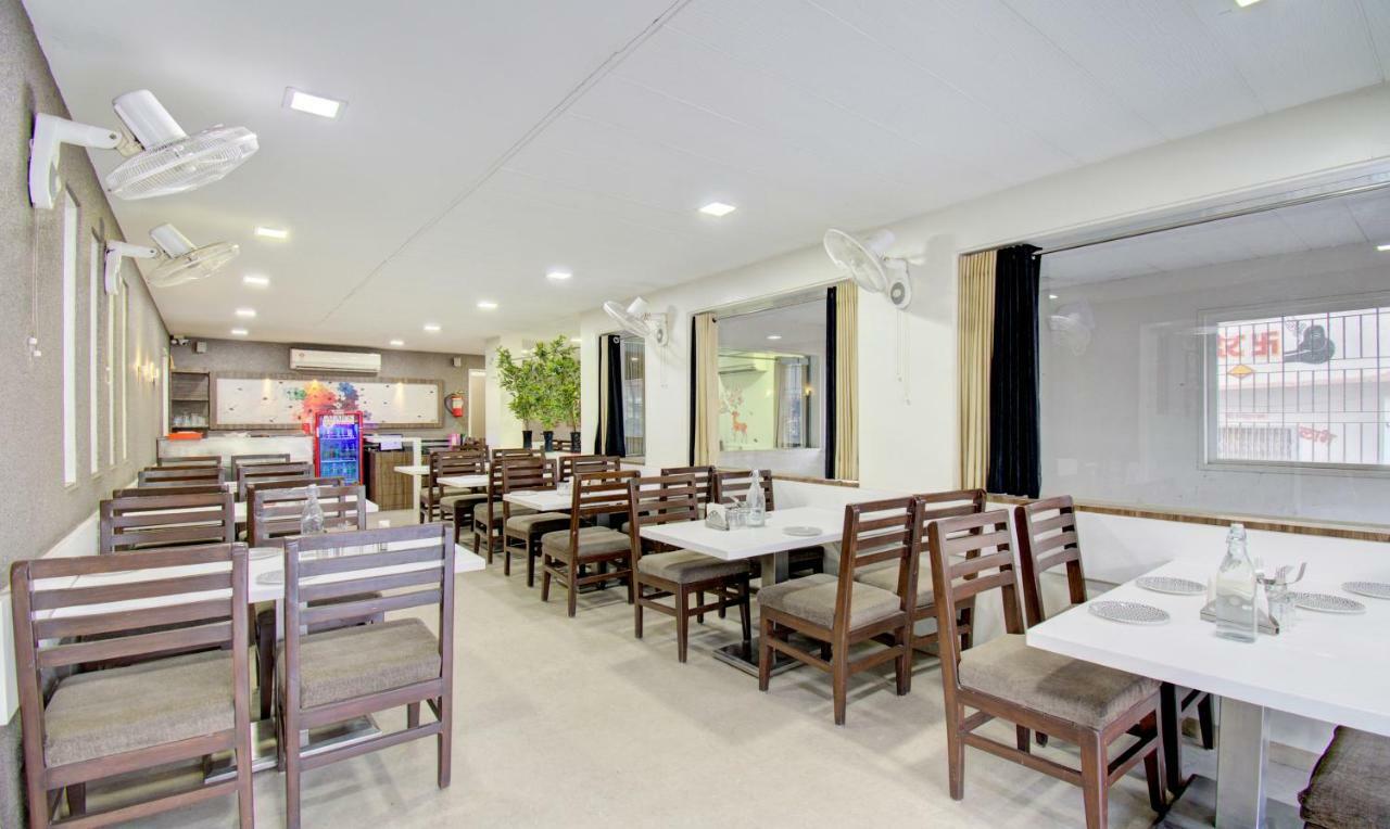 Hotel Treebo Lalaji'S Executive Aurangabad  Zewnętrze zdjęcie